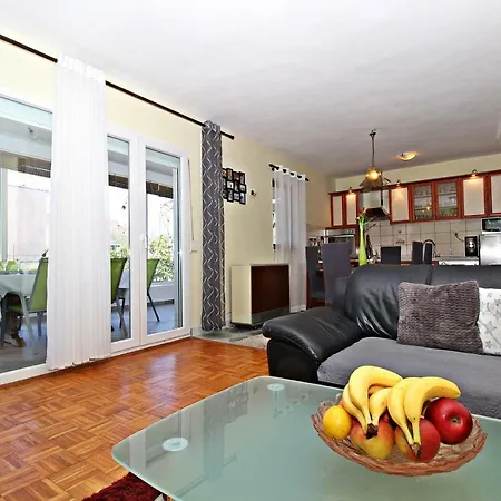 Apartman Green